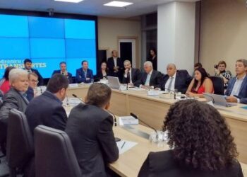 Deputado viabiliza obras em BRs de MT