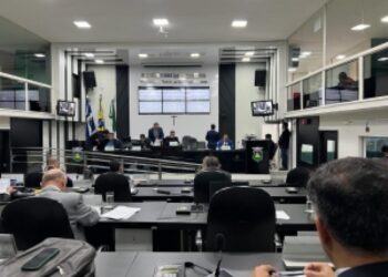 Câmara vota 22 matérias em plenária desta terça-feira