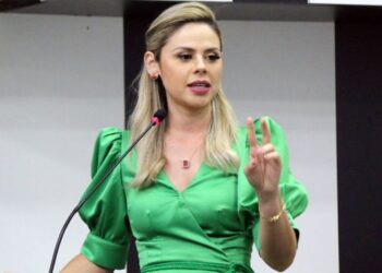 “Emanuel mostra egocentrismo ao se preocupar com sucessor”