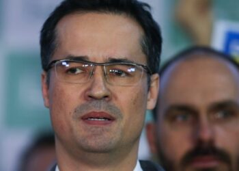 Deltan Dallagnol recorre ao STF para suspender cassação do mandato