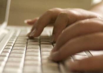 Empresa quer usar Inteligncia Artificial para reviver mortos