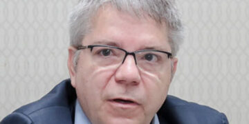 A pauta da insensatez