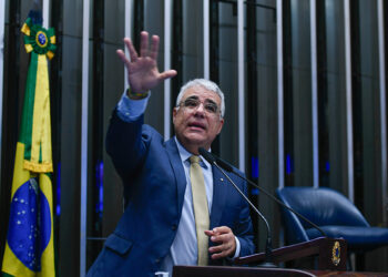 Girão diz que houve 'toma lá, dá cá' na votação da MP dos ministérios