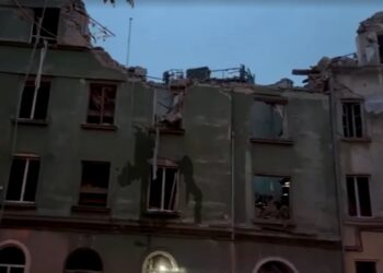 Míssil russo atinge prédio e deixa três mortos na Ucrânia, dizem autoridades