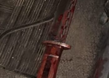 Homem é preso após matar o próprio filho acidentalmente com golpe de faca durante briga, em Unaí