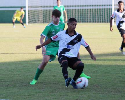 Mixto vence o Sorriso pelas quartas de final do Mato-grossense