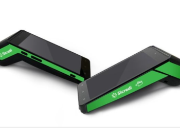 Sicredi Araxingu disponibiliza máquina de pagamento smart.