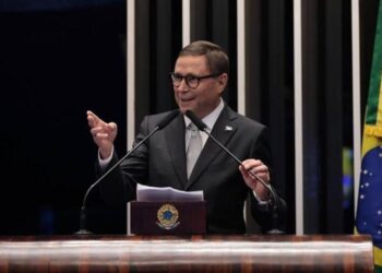 Senador Mauro Carvalho agradece  primeira-dama de MT e governador pela confiança