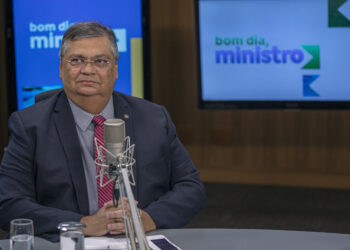 Dino quer dobrar recursos para combate à violência contra a mulher