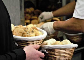 Salvador tem 25 vagas para auxiliar de padaria nesta segunda-feira; confira lista com oportunidades do SIMM e SineBahia | Blog do emprego