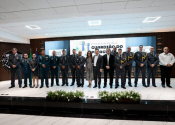 Primeira-dama de MT e governador prestigiam solenidade de entrega da Medalha do Guardião do Paiaguás