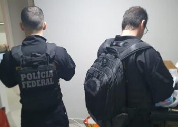 PF apreende computador e celulares de suspeito de compartilhar milhares de imagens com pornografia infantil
