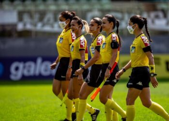 Equipe de arbitragem 100% feminina vai comandar partida da Série B