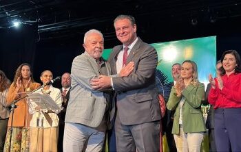 Ministro vira alvo do centro e tenta devolver verba que destinou a MT