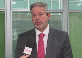 Lira diz que Câmara deve votar arcabouço fiscal na semana que vem