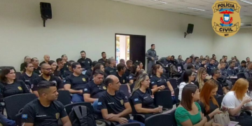 Rede de Frente, passa por capacitação de atendimento de casos de violência doméstica contra a mulher.