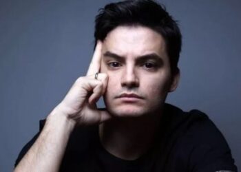 Youtuber Felipe Neto levanta rumores de que ser pai e agita web