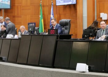 Deputados aprovam, em segunda votação, LDO de 2024