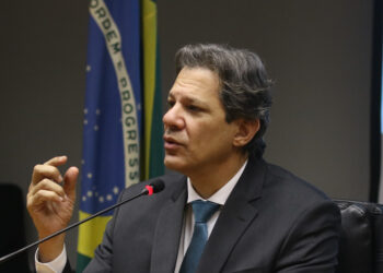 Brics pode ser coerente e sem antagonismo a outros fóruns, diz Haddad