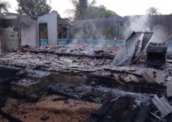 Idoso de 84 anos perde tudo ao ter casa queimada em Uruará, no PA