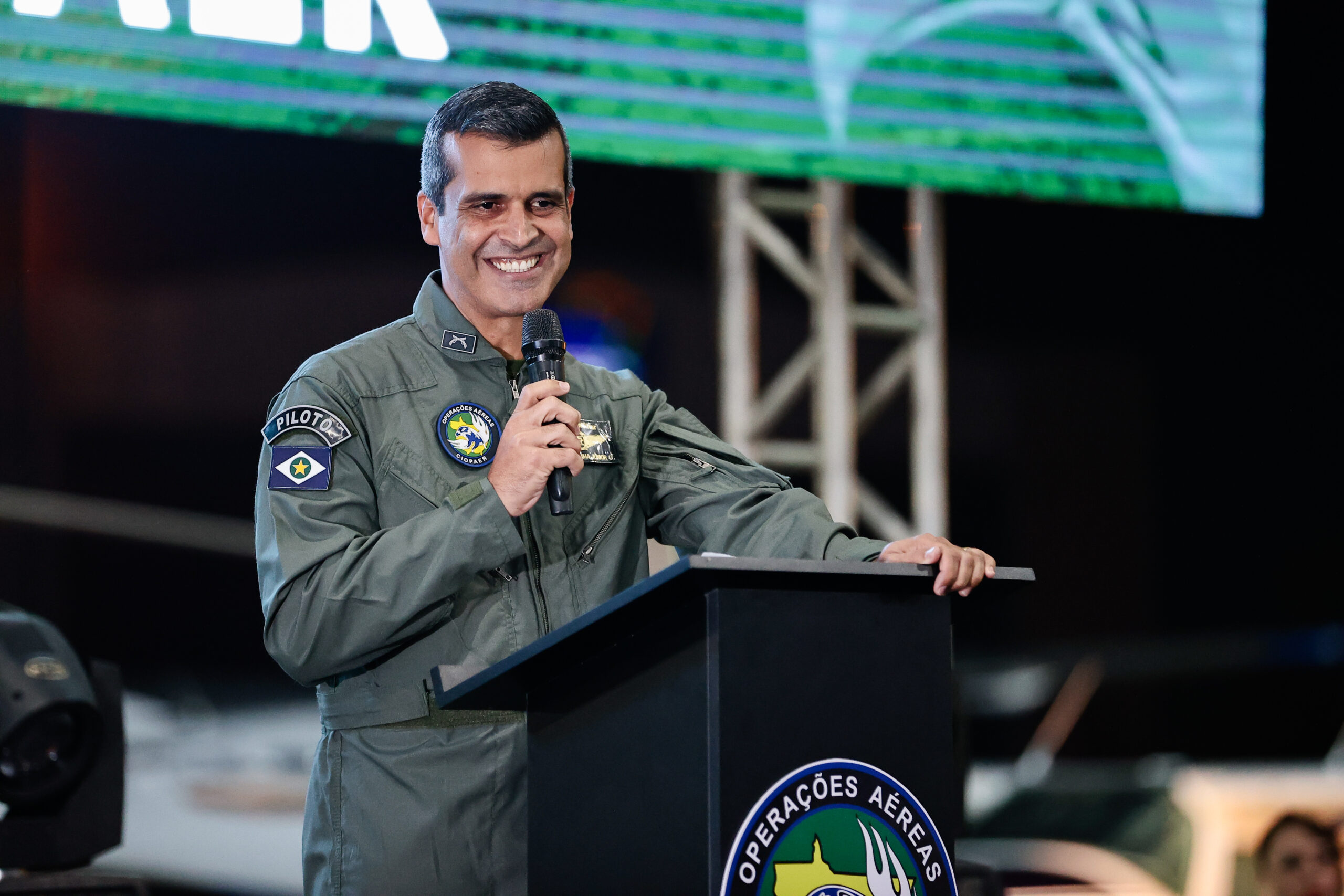 Mayke Toscano/Secom-MT | Governador Mauro Mendes e primeira-dama, Virginia Mendes, participam da cerimônia de entrega da medalha Mérito Águia Uno