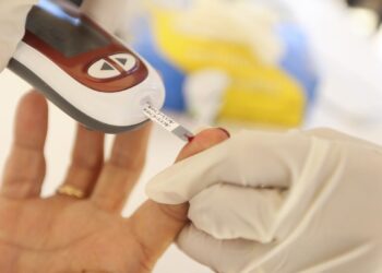 Diabetes aumenta risco de infecções e requer vacinação específica