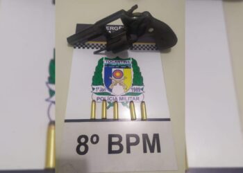 Idoso é preso após fazer quebradeira em bar, dar tiros para o alto e ir dormir em carro