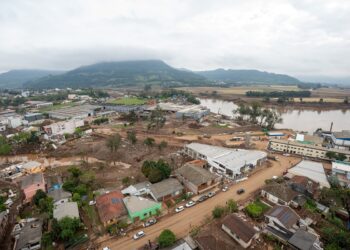 Governo federal destina R$ 360 milhões para ajuda a municípios do RS afetados pela enchente; veja como verba será usada