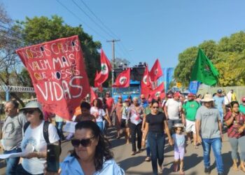 MST quer secretaria de Direitos Humanos