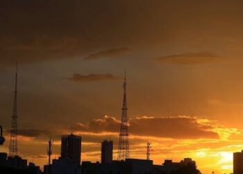 Previso para Cuiab de calor recorde com 42 C nesta tera