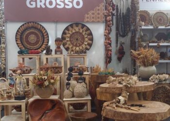 Artesanato mato-grossense atrai compradores de outros países em feira no Ceará