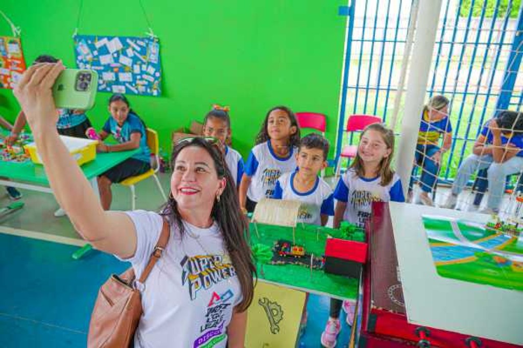 First Lego League é realizado com alunos luverdenses na rede