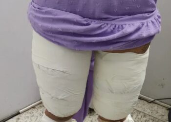 Mulheres tentam embarcar em voo com drogas no corpo