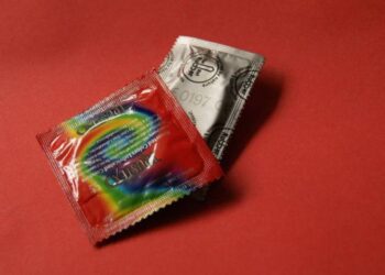 Comissão aprova prisão para quem tirar camisinha sem consentimento