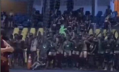 Alunos de Medicina de particular fazem punhetaço em jogo