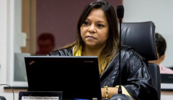 Justia flagra negcios entre 5 servidores da Sema e empresrios em MT