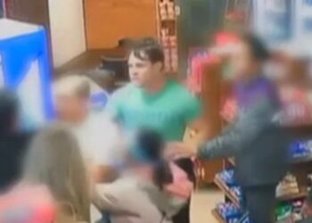 Vdeo mostra agresso de jogador em posto de gasolina