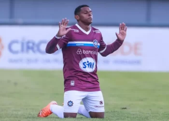 Atacante de Rondonópolis conquista acesso à Série C com o Caxias