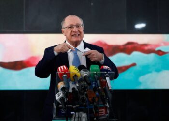 Alckmin anuncia R$ 741 mi para cidades do RS afetadas por ciclone