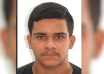 Adolescente de 17 anos morre durante jogo de futebol