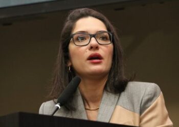 Deputada contra instalao de CPI na AL