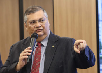 Polícia Federal vai investigar irregularidades em acordos da Lava Jato