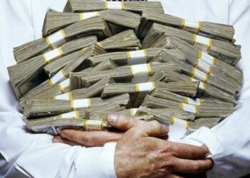 Taxar fundos de super-ricos pode aumentar demanda por produtos isentos, diz CEO da XP