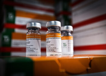 Zanin arquiva ação contra Bolsonaro por omissão na compra de vacina