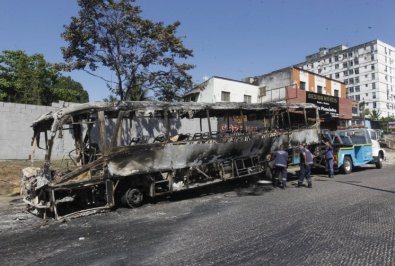 Lula aponta que violncia no RJ acaba sendo problema do