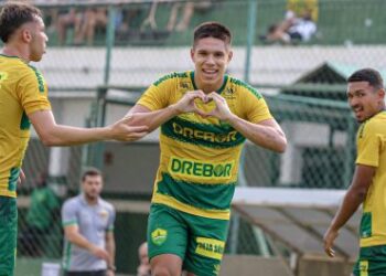 CUIABÁ VENCE OPERÁRIO VG PELA COPA FMF