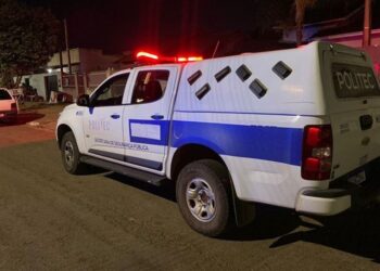 Corpo de mulher é encontrado em fossa no quintal de casa em Nova Mutum