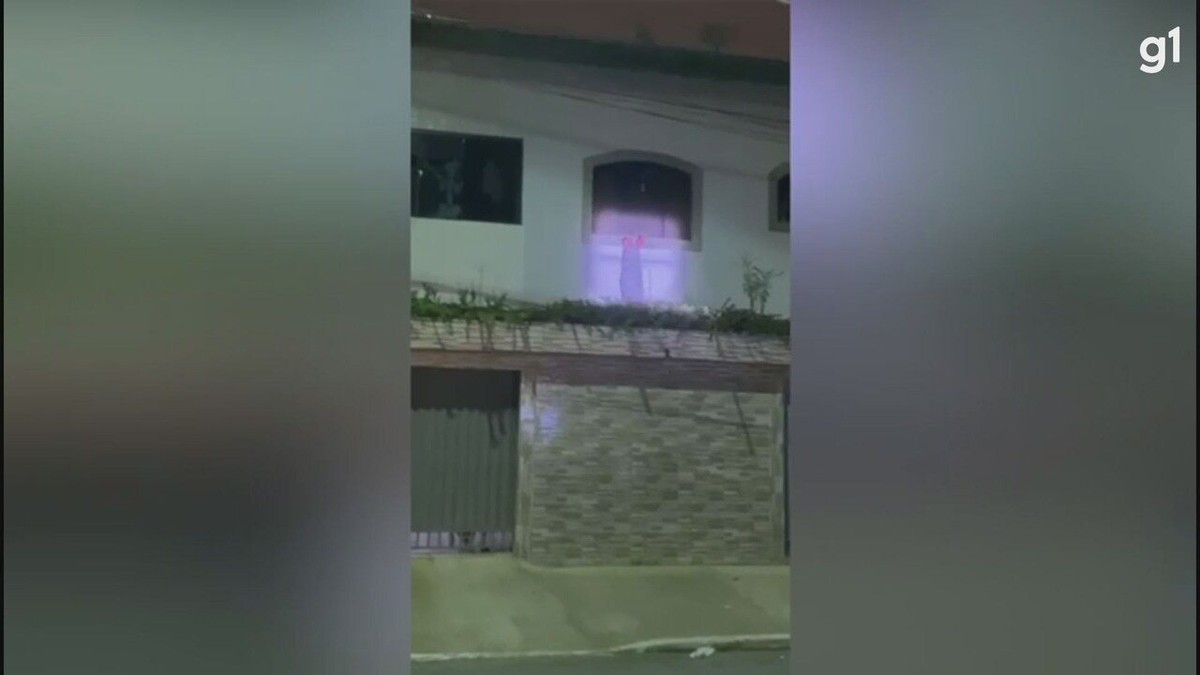 Decoração de Halloween assusta moradores e mobiliza autoridades no litoral