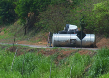 Trânsito na BR-116, em Inhapim, é parcialmente liberado