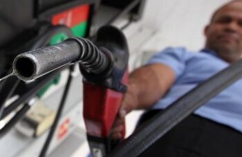 Diesel tem novo aumento de preo e acumula alta de R$ 0,35